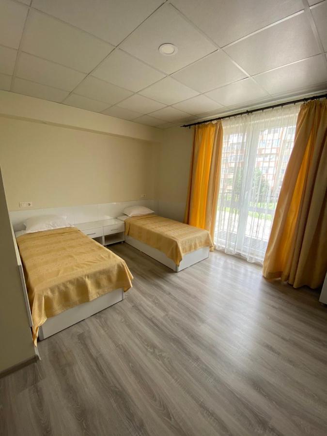 Auberge de jeunesse Комплекс Окей à Choumen Extérieur photo