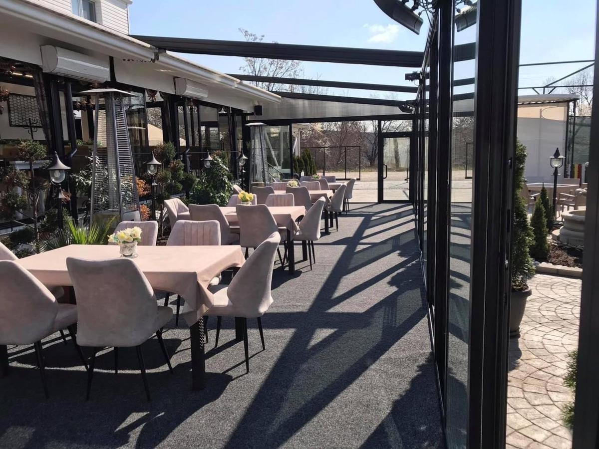 Auberge de jeunesse Комплекс Окей à Choumen Extérieur photo